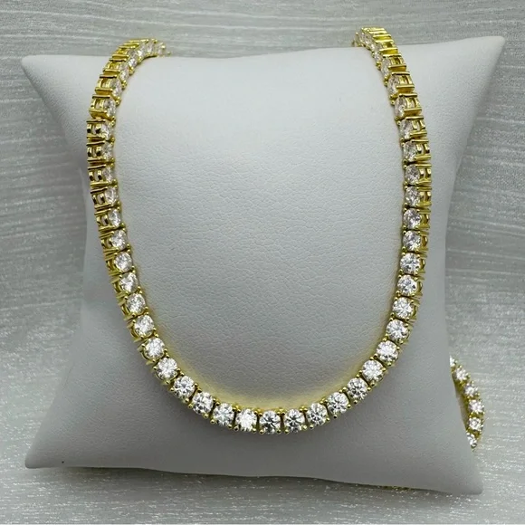 22.0 CT Gold Moissanite Diamond Tennis Necklace - Picture 3 of 5